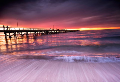 Glenelg Seaside Apartment - New South Wales Tourism  10