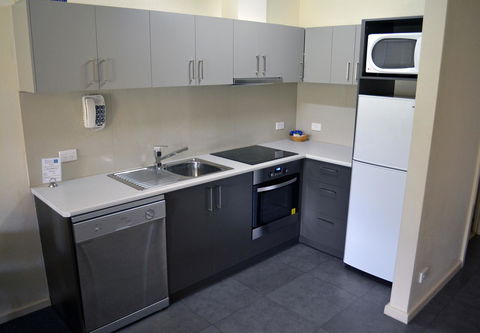Arkana Motor Inn & Terrace Apartments - New South Wales Tourism  30