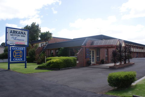 Arkana Motor Inn & Terrace Apartments - New South Wales Tourism  6