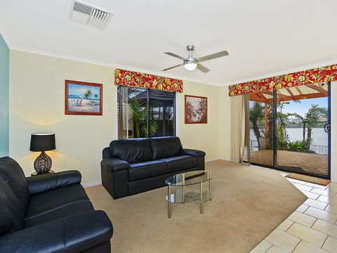 Lakeside - Encounter Bay - New South Wales Tourism  4
