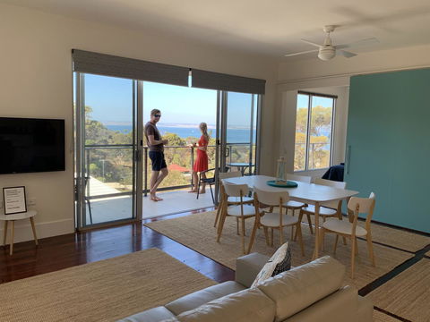 Sunrise On Falie Seaview Eco Accommodation - New South Wales Tourism  18