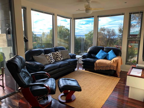 Sunrise On Falie Seaview Eco Accommodation - New South Wales Tourism  16