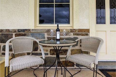 Barossa Vineyard Cottages - New South Wales Tourism  22