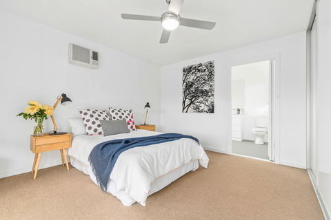 Maslin Beach Getaway - New South Wales Tourism  15