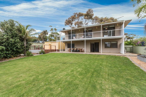 Maslin Beach Getaway - New South Wales Tourism  4