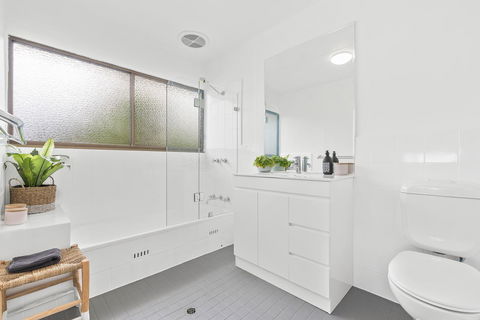 Maslin Beach Getaway - New South Wales Tourism  16