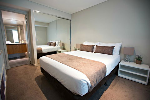 Adelaide DressCircle Apartments - North Terrace - New South Wales Tourism  11