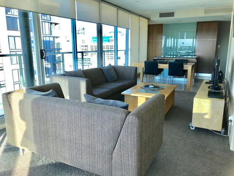 Adelaide DressCircle Apartments - North Terrace - New South Wales Tourism  7