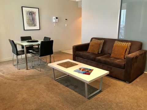 Adelaide DressCircle Apartments - North Terrace - New South Wales Tourism  10