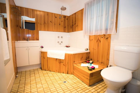 Seppelts View Cabins - New South Wales Tourism  40