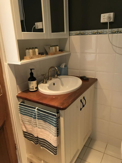 Kit Kat Cottage - Heritage Accommodation Burra - New South Wales Tourism  28