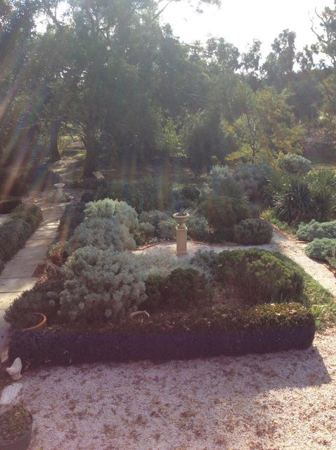 Kit Kat Cottage - Heritage Accommodation Burra - New South Wales Tourism  12