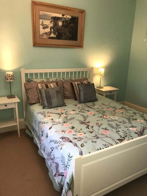 Kit Kat Cottage - Heritage Accommodation Burra - New South Wales Tourism  24