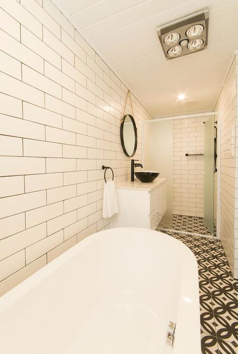 The Manor Basket Range - New South Wales Tourism  1