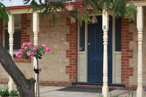 Jacaranda Cottage - New South Wales Tourism  0