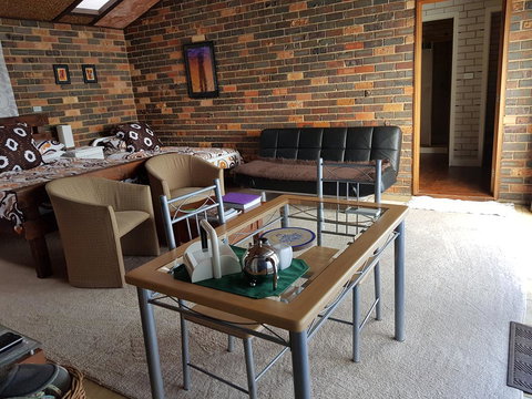 Three Linden - New South Wales Tourism  1