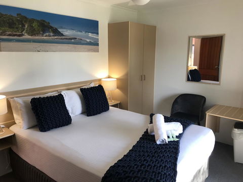 OCEAN BREEZE MOTEL - New South Wales Tourism  22