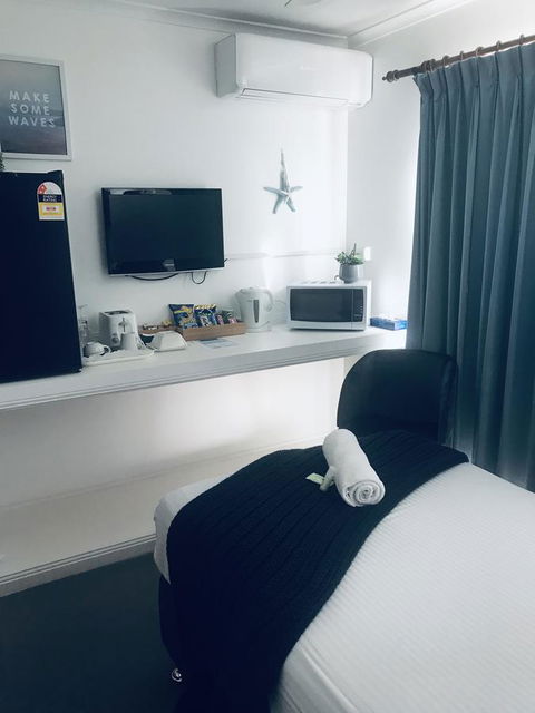 OCEAN BREEZE MOTEL - New South Wales Tourism  8