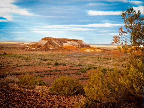 Ali\'s Underground Studio - New South Wales Tourism  17
