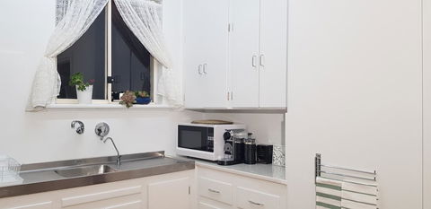 Unit In Marion - New South Wales Tourism  7