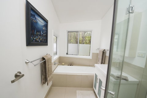 Smiths Lake House - New South Wales Tourism  19