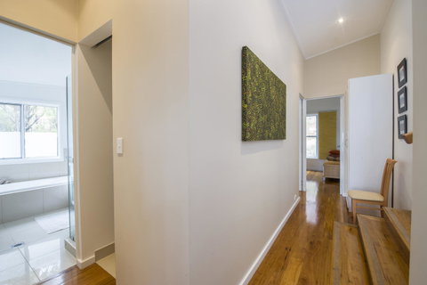 Smiths Lake House - New South Wales Tourism  21