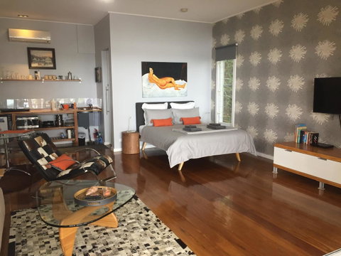 Smiths Lake House - New South Wales Tourism  9