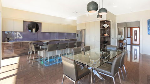 Lavina Luxury Beach House - New South Wales Tourism  38