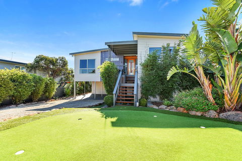 Lavina Luxury Beach House - New South Wales Tourism  7
