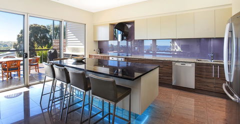Lavina Luxury Beach House - New South Wales Tourism  39