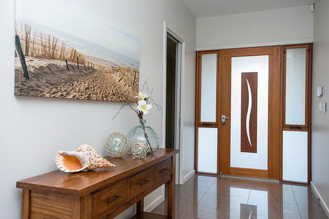 Lavina Luxury Beach House - New South Wales Tourism  23