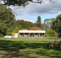 Camawald Coonawarra Cottage BB - New South Wales Tourism 