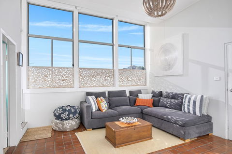 Beachfront Bliss - New South Wales Tourism  9