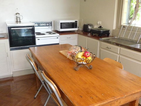 Country Bakehouse Accommodation - New South Wales Tourism  5
