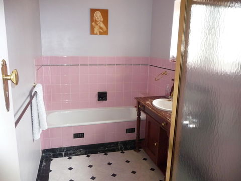 Country Bakehouse Accommodation - New South Wales Tourism  17