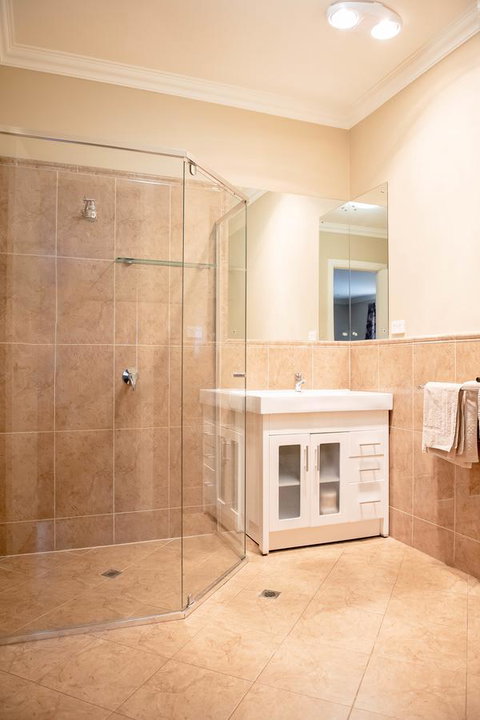 Whyalla Playford Apartments - New South Wales Tourism  4