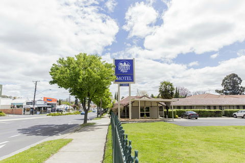 Bathurst Motor Inn - New South Wales Tourism  22