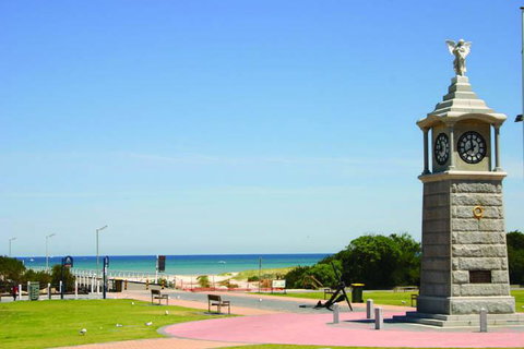 Semaphore Blue Apartments - New South Wales Tourism  19