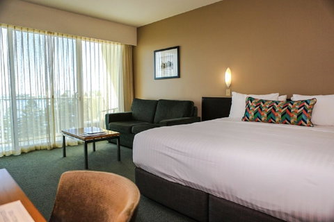 Port Lincoln Hotel - New South Wales Tourism  9