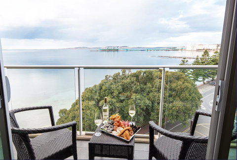 Port Lincoln Hotel - New South Wales Tourism  13