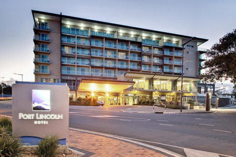 Port Lincoln Hotel - New South Wales Tourism  16