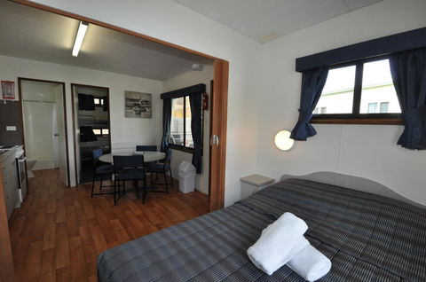 Beachside Holiday Park - New South Wales Tourism  11