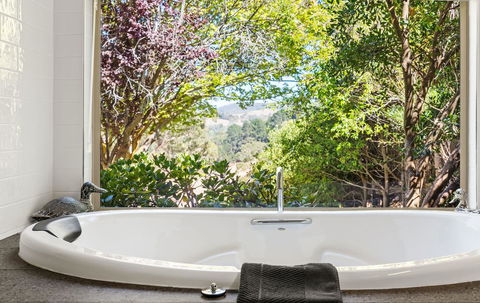 Adelaide Hills Retreats - New South Wales Tourism  11