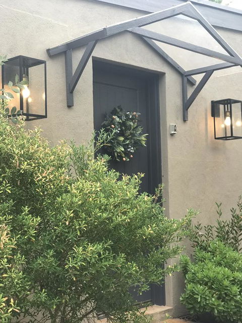 Adelaide Hills Retreats - New South Wales Tourism  7