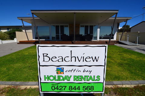 Beachview - New South Wales Tourism  3