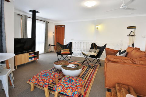 Hudson Bay @ Basin View-Pet Friendly-15 Mins To Hyams Beach - New South Wales Tourism  17