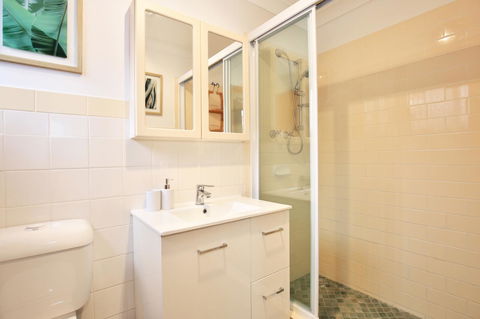 Hudson Bay @ Basin View-Pet Friendly-15 Mins To Hyams Beach - New South Wales Tourism  26