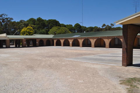 Keith Motor Inn - New South Wales Tourism  14