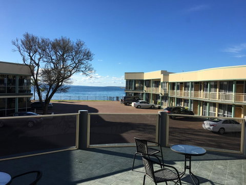 Hilton Beachfront Motel - New South Wales Tourism  22