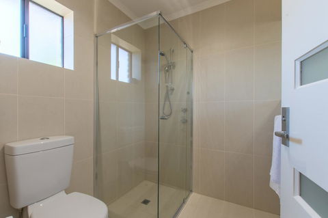 Mick O\'Sheas - New South Wales Tourism  24